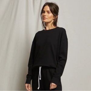 •PERFECT WHITE TEE• TYLER FRENCH TERRY PULLOVER SWEATSHIRT